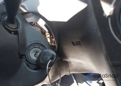 2008 Toyota Corolla S из США, поврежденный, VIN 2T1BR32E48C927979